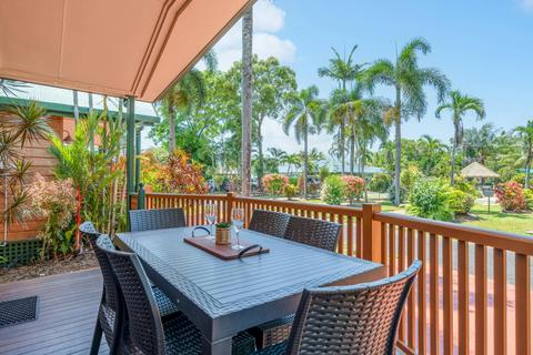 Villa (2BR)