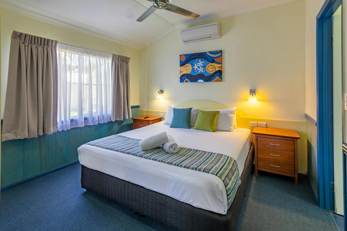 2 Bedroom Luxury Villa - 2 Bath