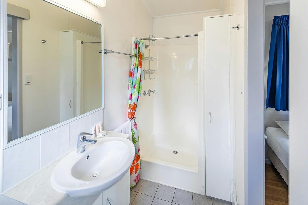 1 Bedroom Ensuite Cabin