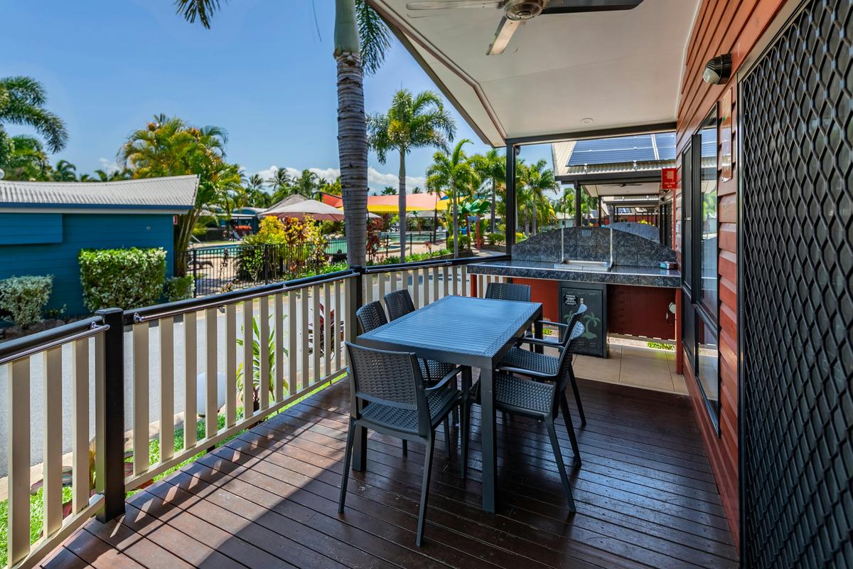 2 Bedroom Luxury Villa - 2 Bath