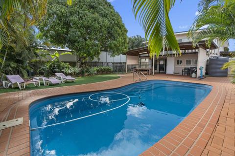Bongaree Beach House
