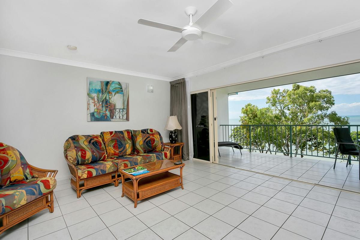 One Bedroom Seaview Apartment