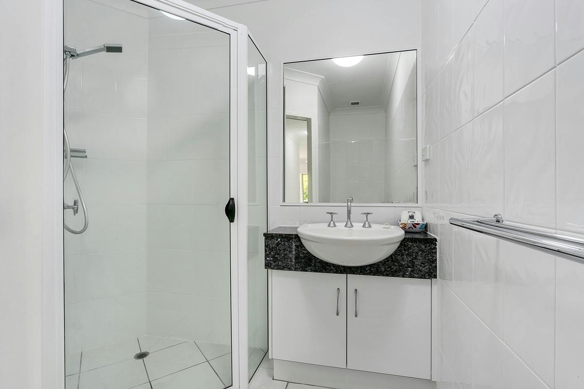 Two Bedroom Seaview Apartment