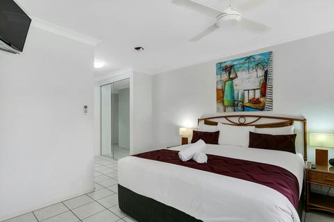 Two Bedroom Seaview Apartment