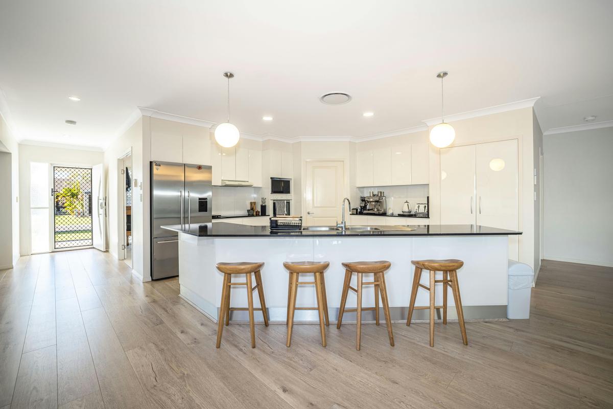Kitchen and living