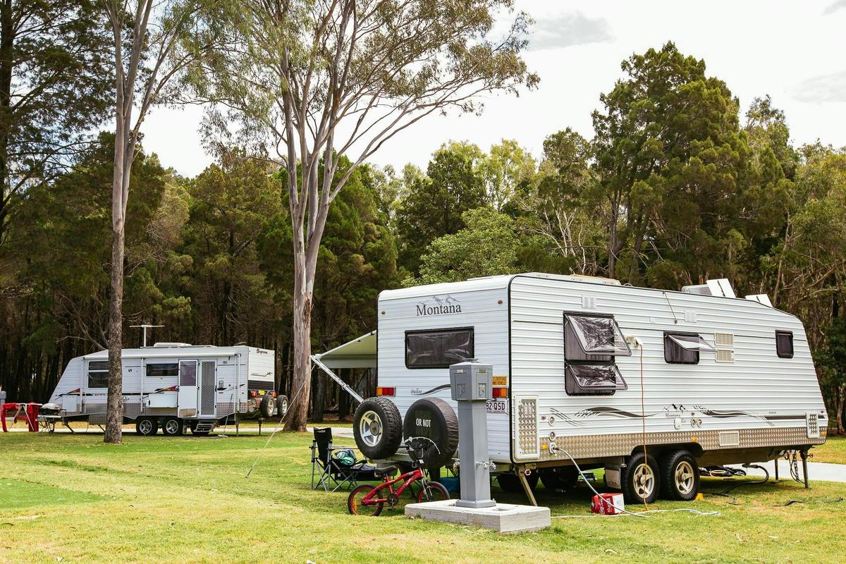 Powered Caravan & Camping Site