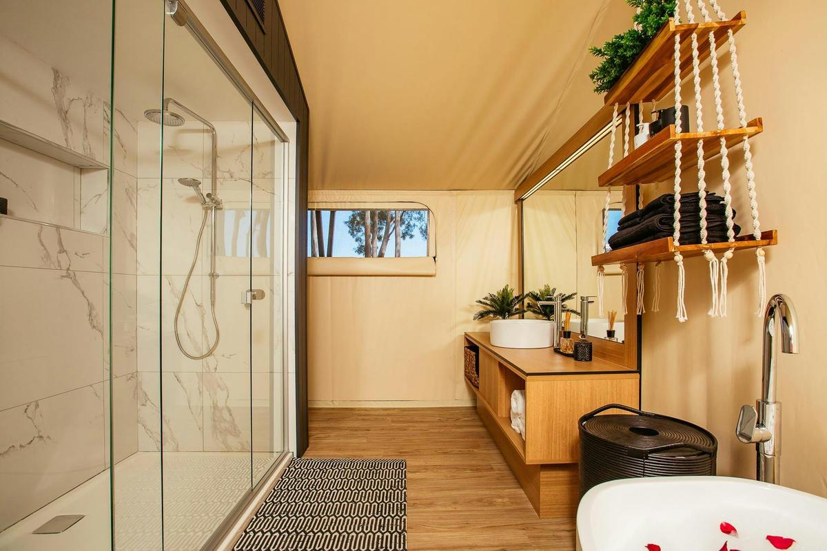 Luxury Safari Tent