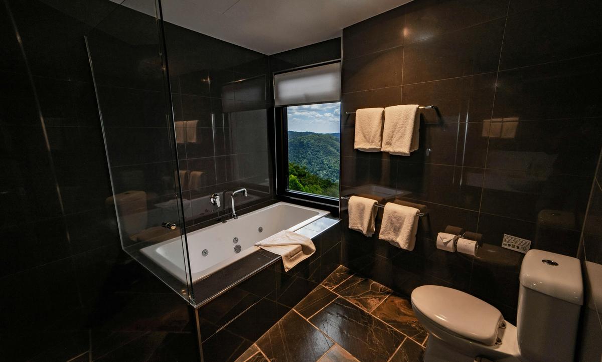 Sky Lodge Studio Apartment