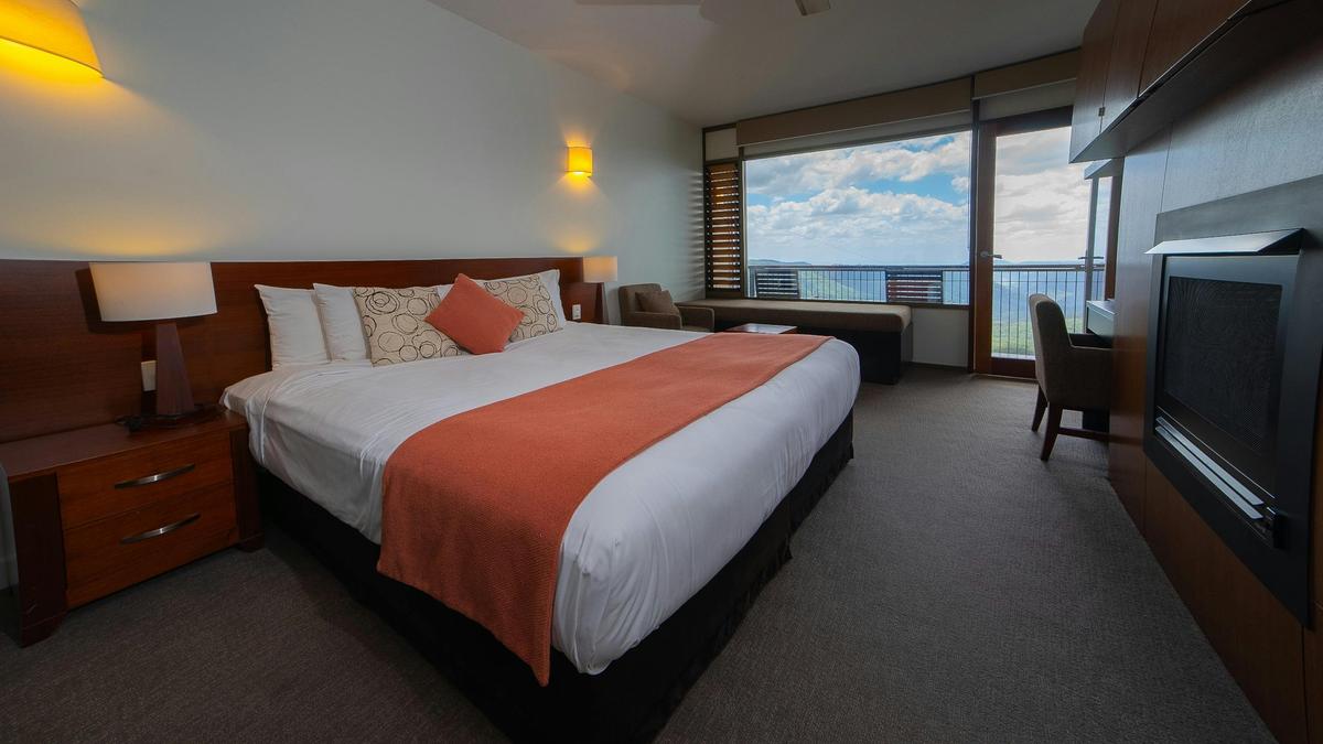 Sky Lodge Studio Apartment