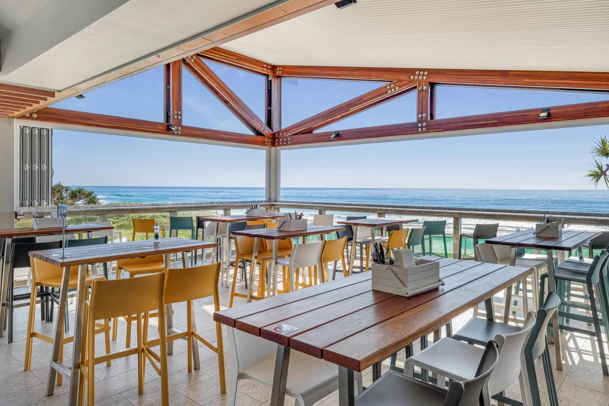 Deck 32