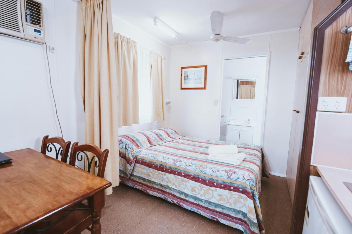 Standard Studio Cabin