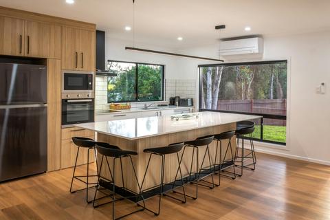 Birds N Bloom by Yungaburra Accommodation