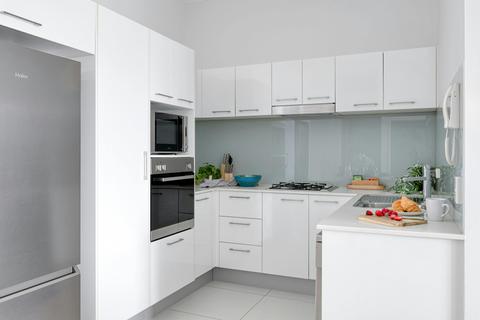 2 Bedroom 2 Bathroom Penthouse Apartment
