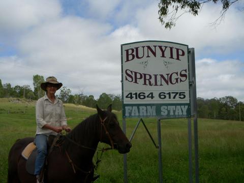Bunyip Springs Farmstay