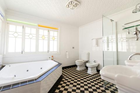 Homestead Kensington Suite