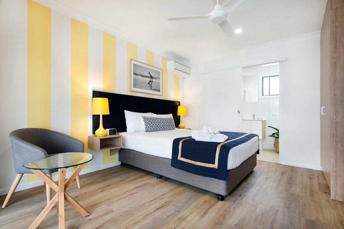 Deluxe Queen Room