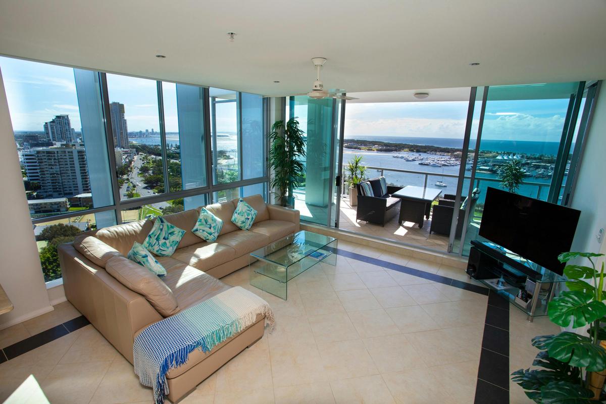 Three Bedroom Ocean View Apartment