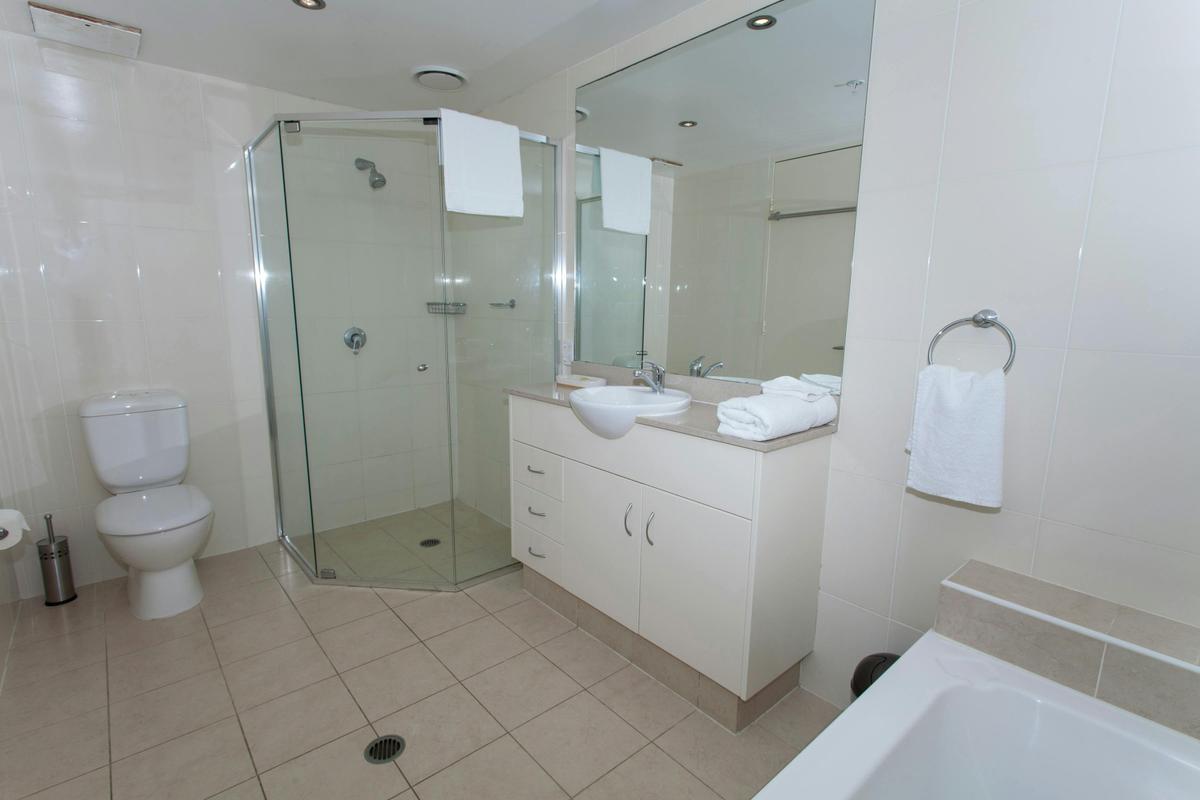 Two Bedroom Apartment with Ocean View