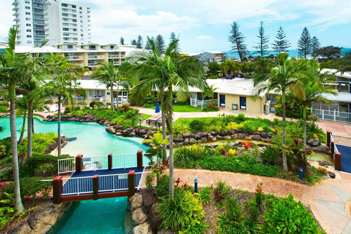 2 Bedroom Pool View