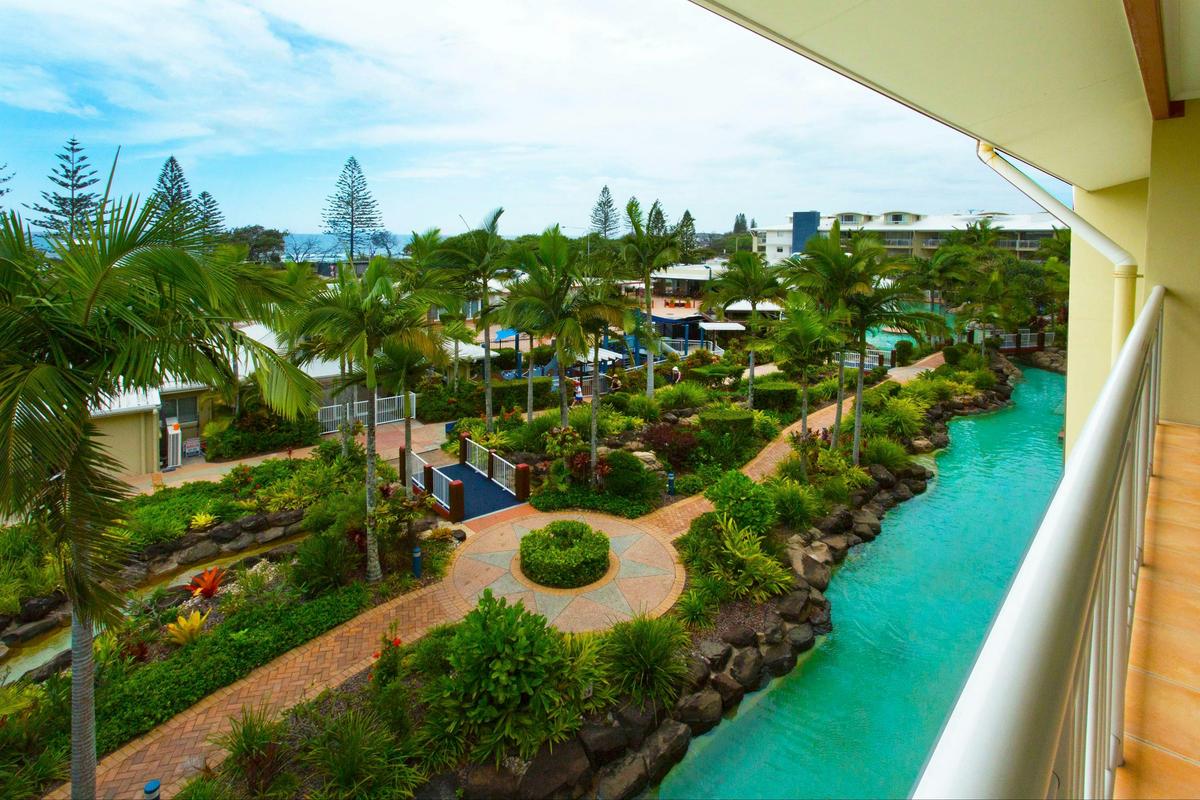2 Bedroom Pool View