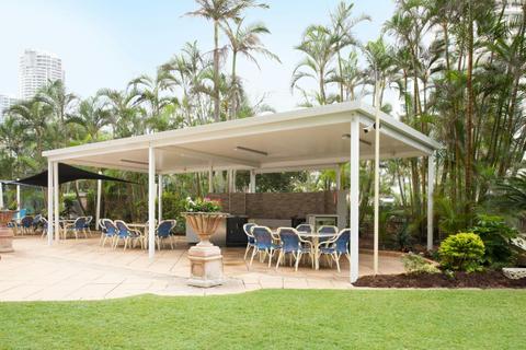 BreakFree Beachpoint Apartments