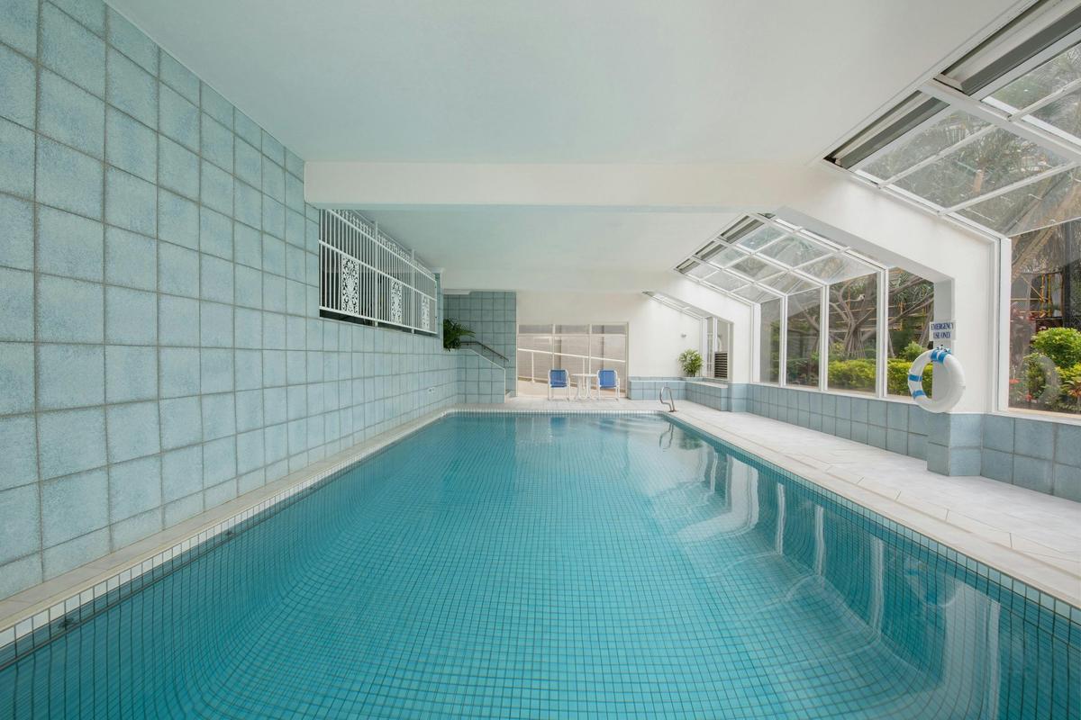 BreakFree Beachpoint - Indoor Pool
