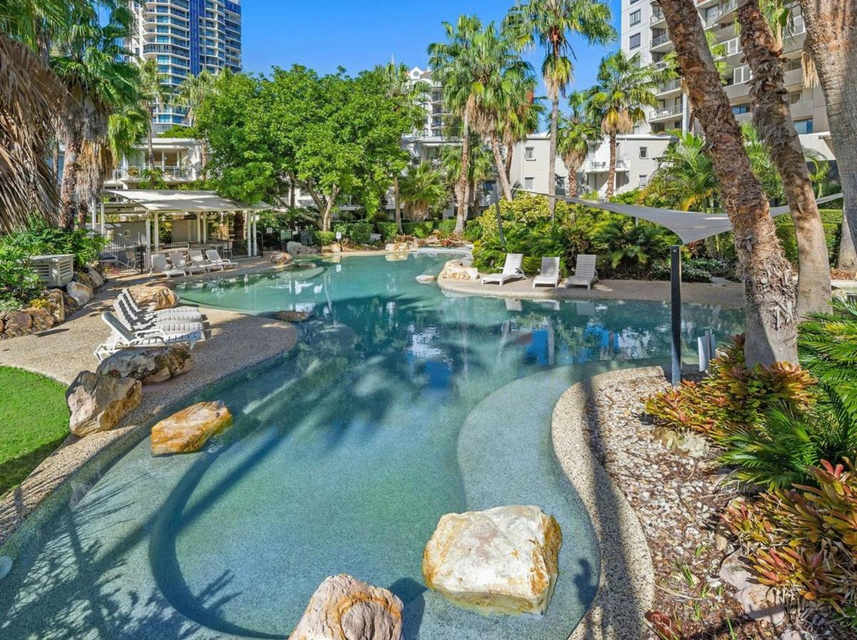 Main Pool Image