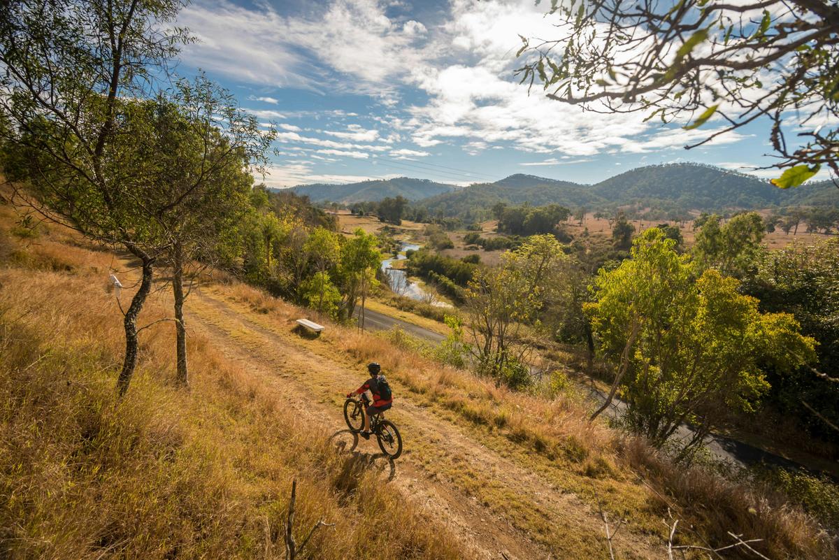 Brisbane Valley Rail Trail countryside