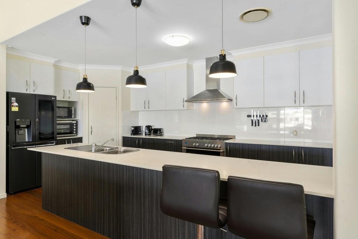 Holiday Hub Bribie Island - South East Queensland
