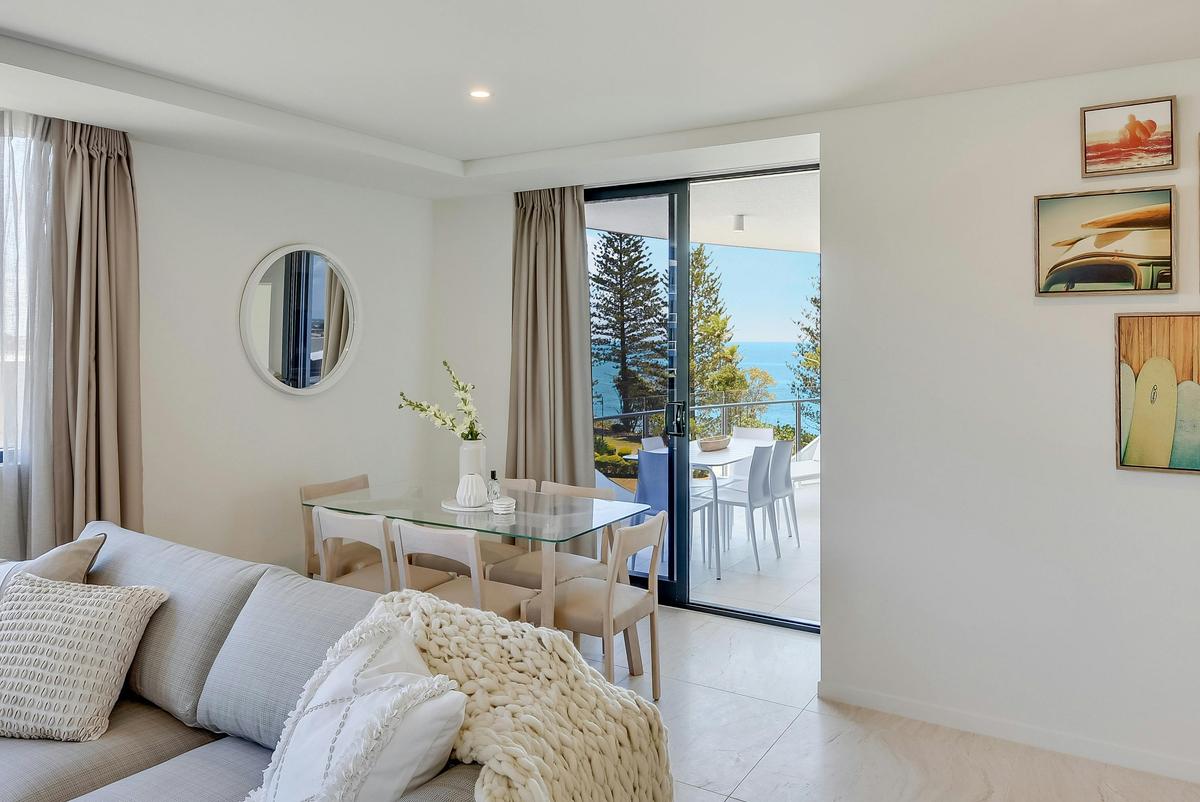 2 Bedroom Ocean View Apartment