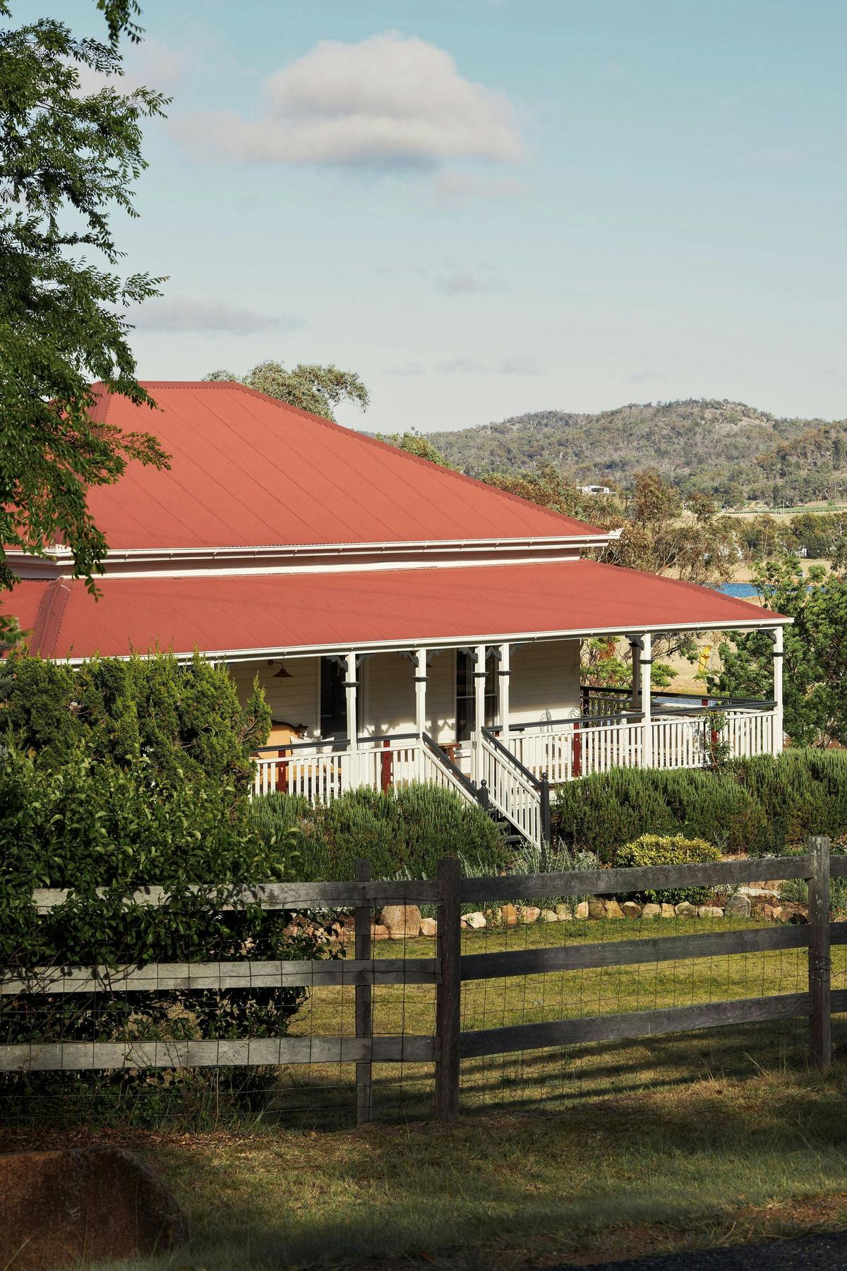 THE LODGE
