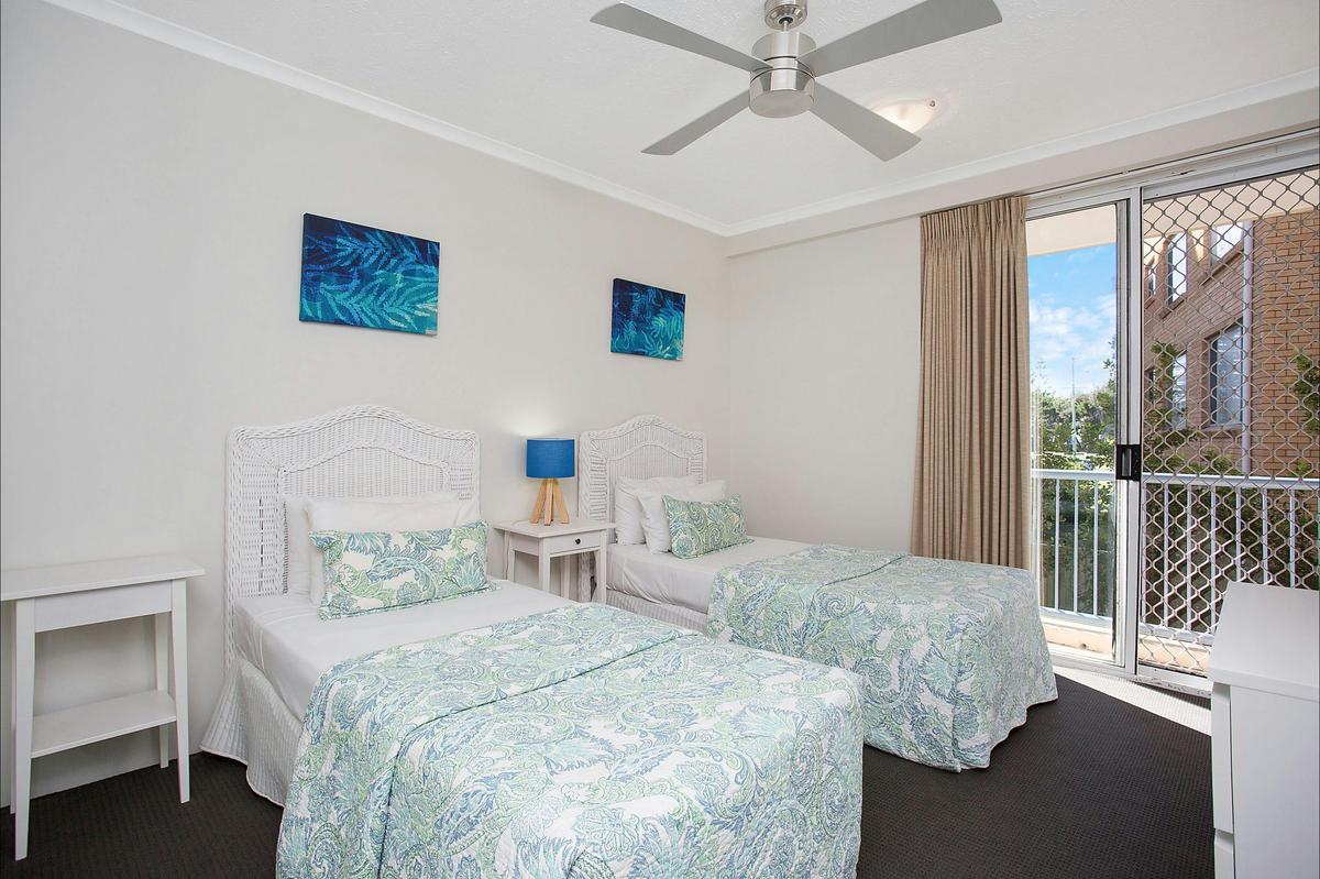 2 Bedroom Deluxe Apartment