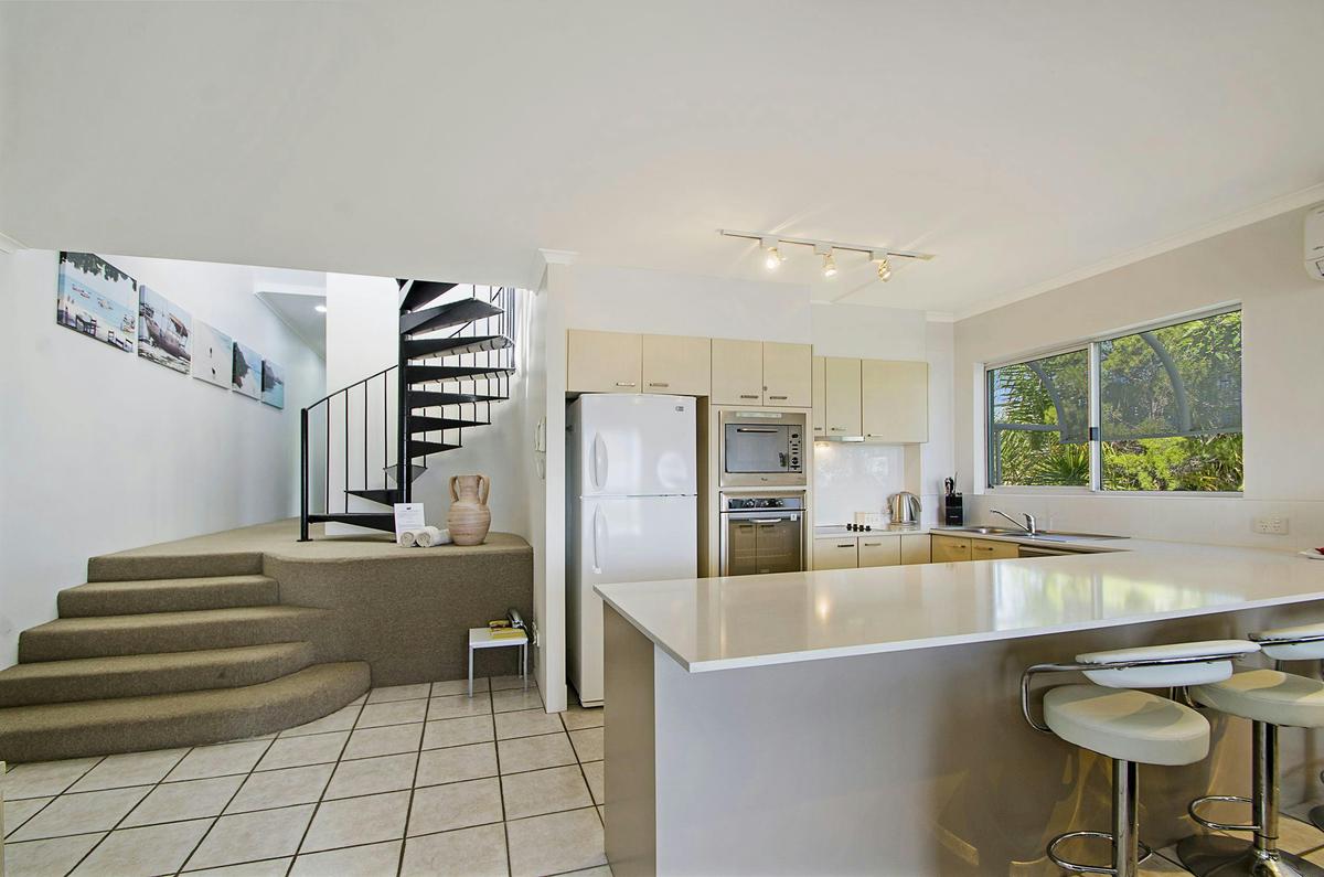 3 Bedroom 2 Bathroom Penthouse with panoramic views