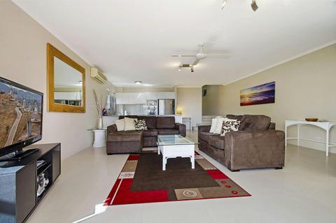1 Bedroom En-suite Apartment with views