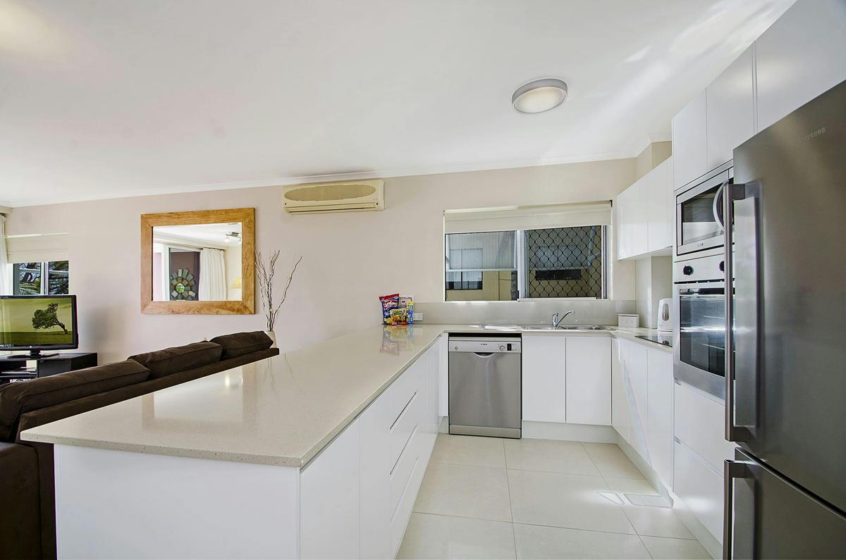 1 Bedroom En-suite Apartment with views