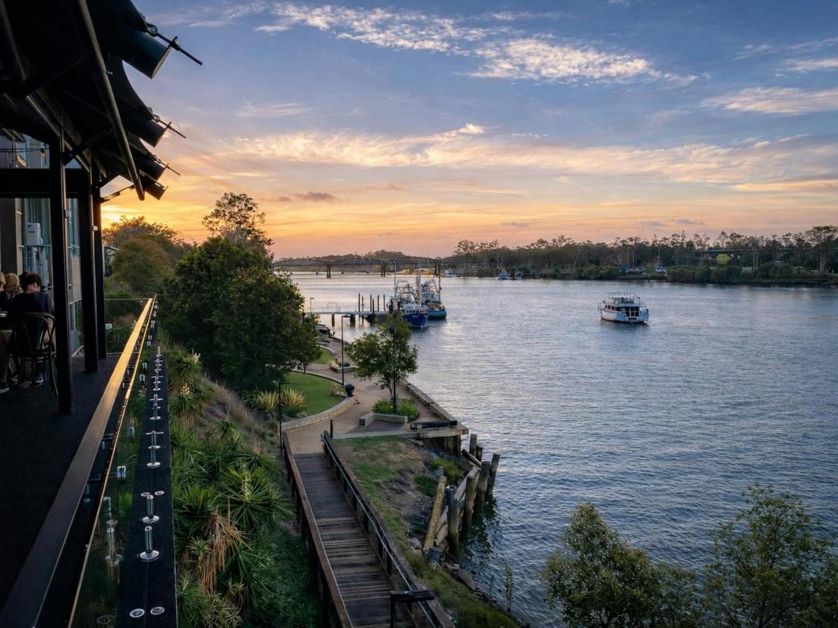 Views from Burnett Riverside Hotel