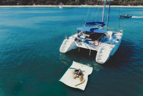 Stradbroke Island Sailing Charter