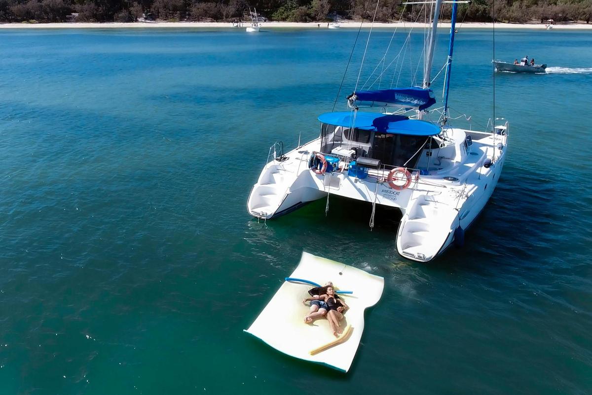 Brisbane Yacht Charters - Moreton Bay, SE Queensland. Sailing trips and yacht charter options