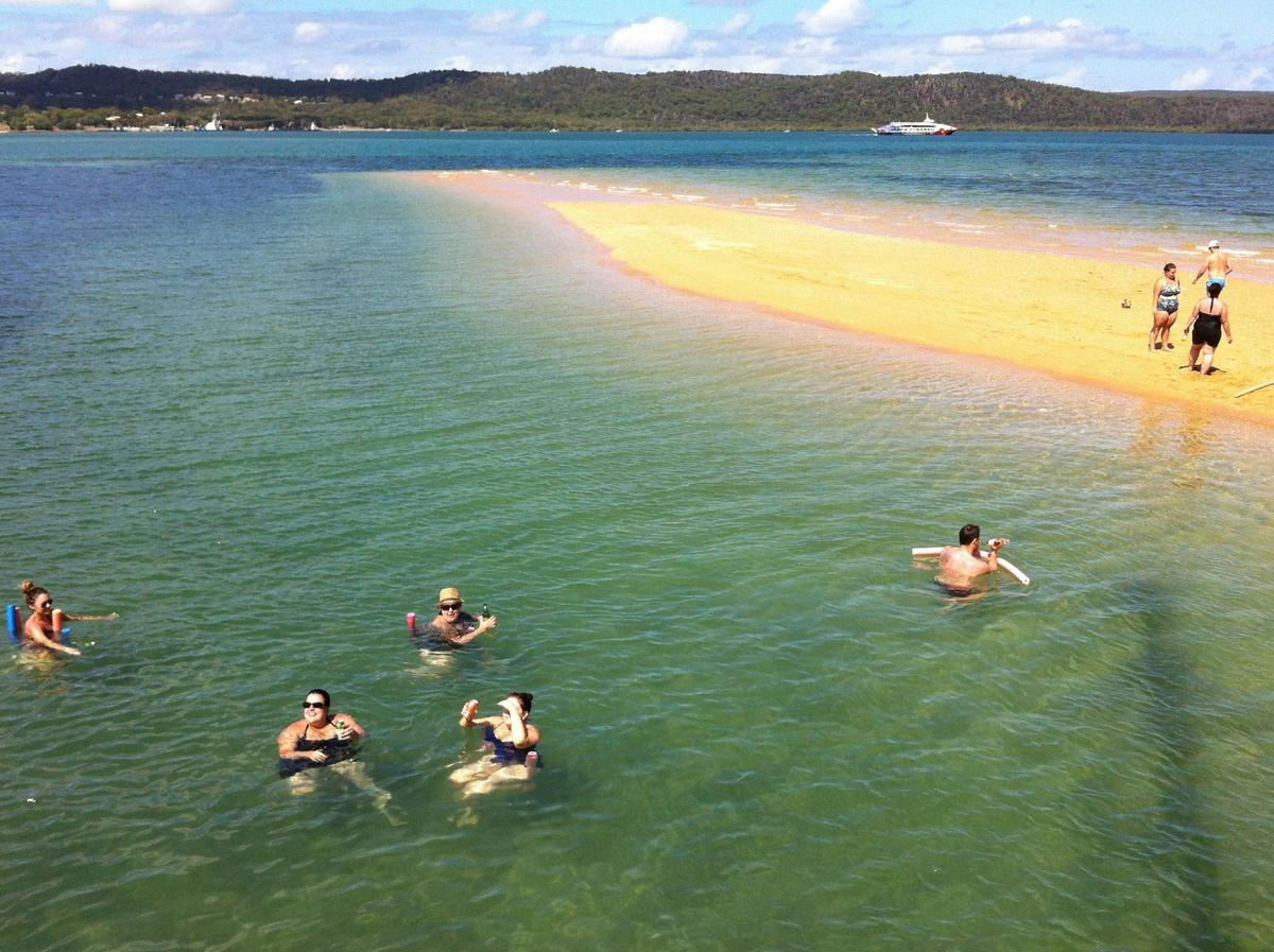 Stradbroke Island Sailing Charter