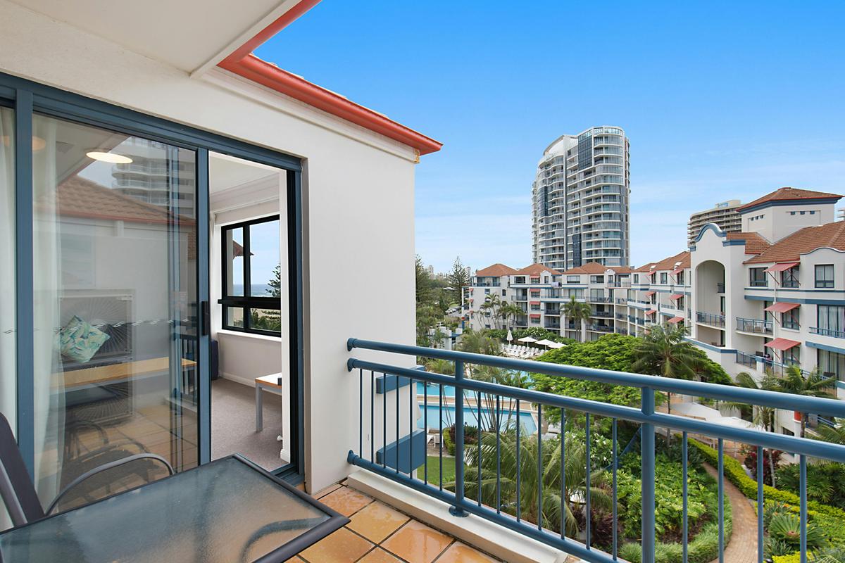 Calypso Plaza Resort 417 - Coolangatta