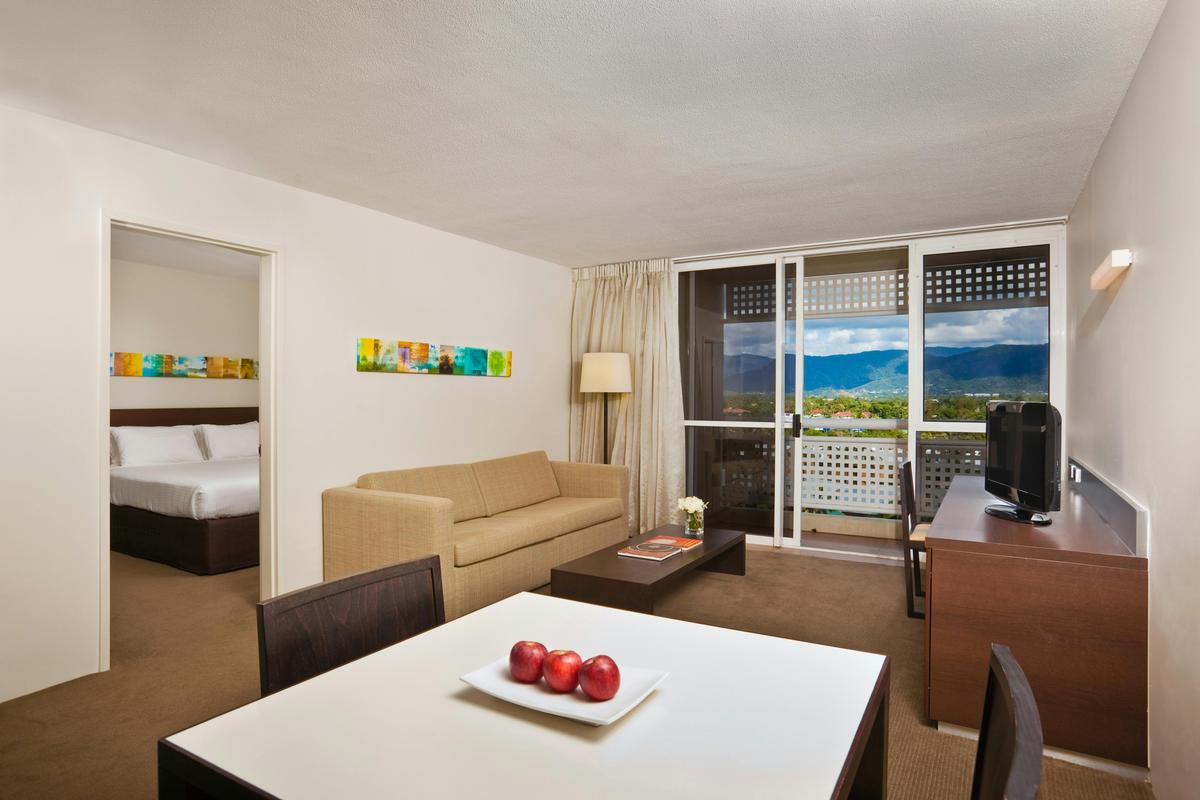 1 Bedroom Suite