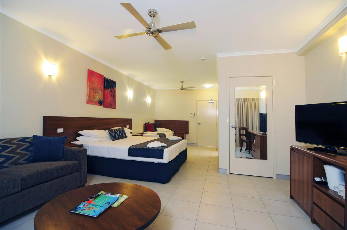 Deluxe Hotel Room (Jasmine)