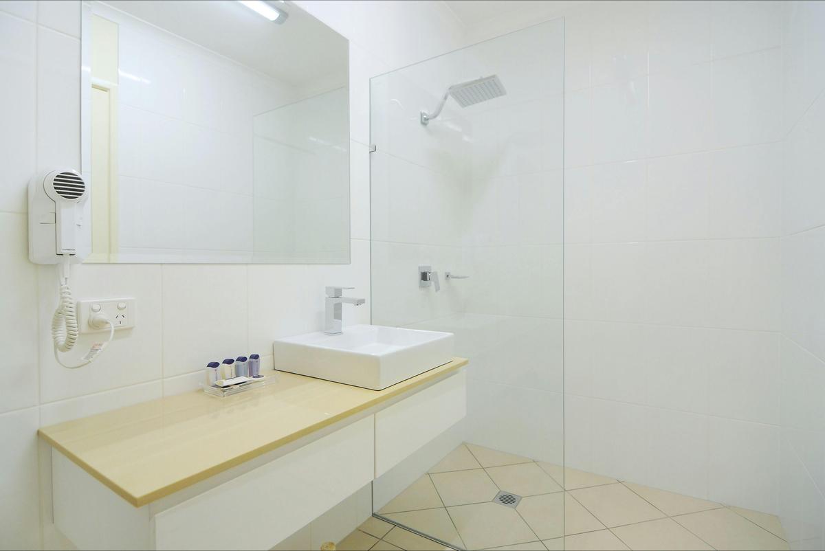 Family Two Bedroom Apartment (Mimosa)