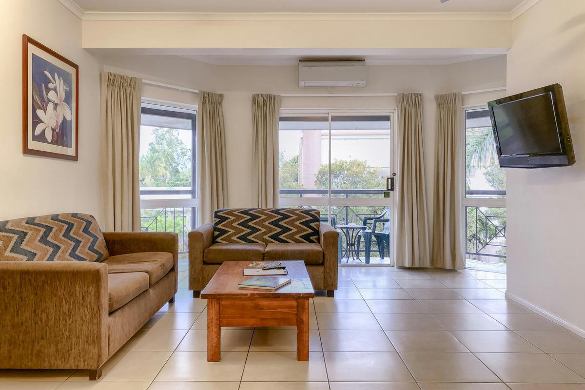 Family 2 Bedroom Apt - Mimosa