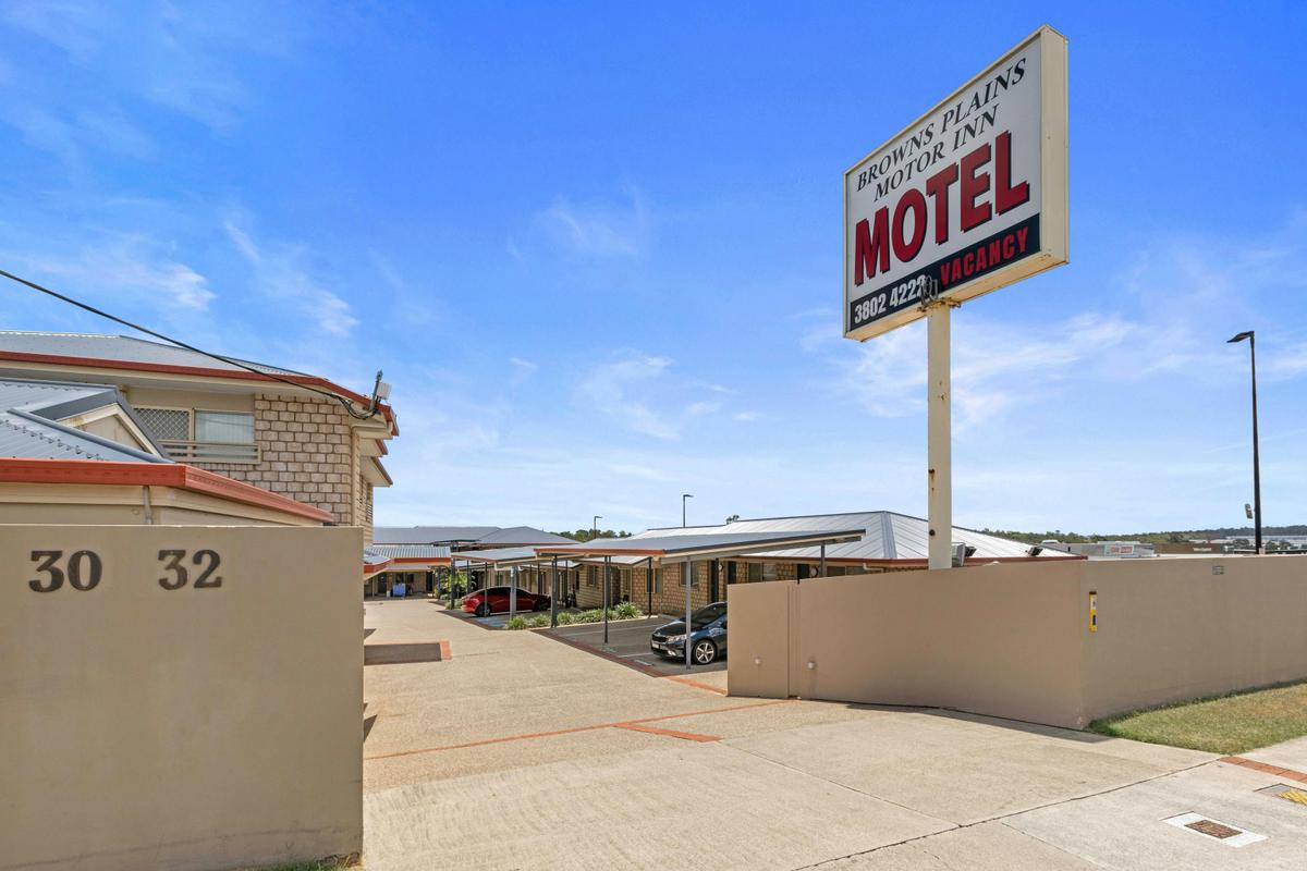 Browns Plains Motor Inn