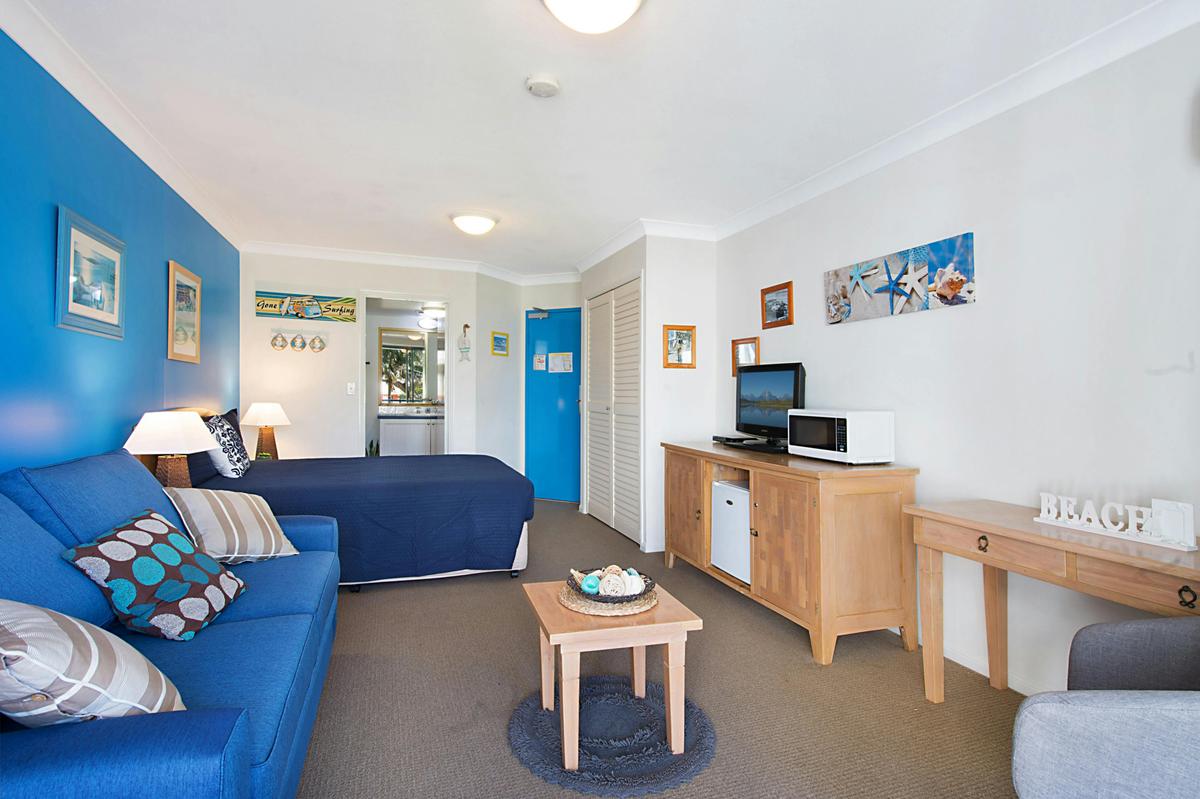 Calypso Plaza Resort Unit 215 - Coolangatta