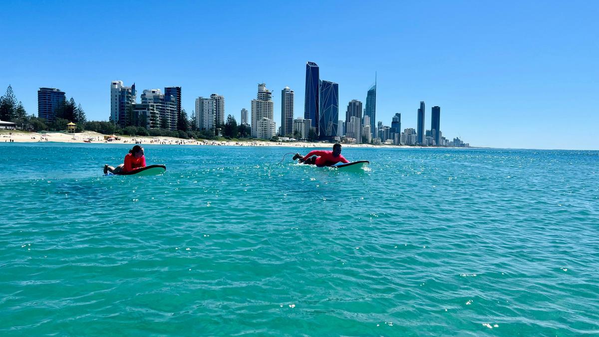 Broadbeach Surf School