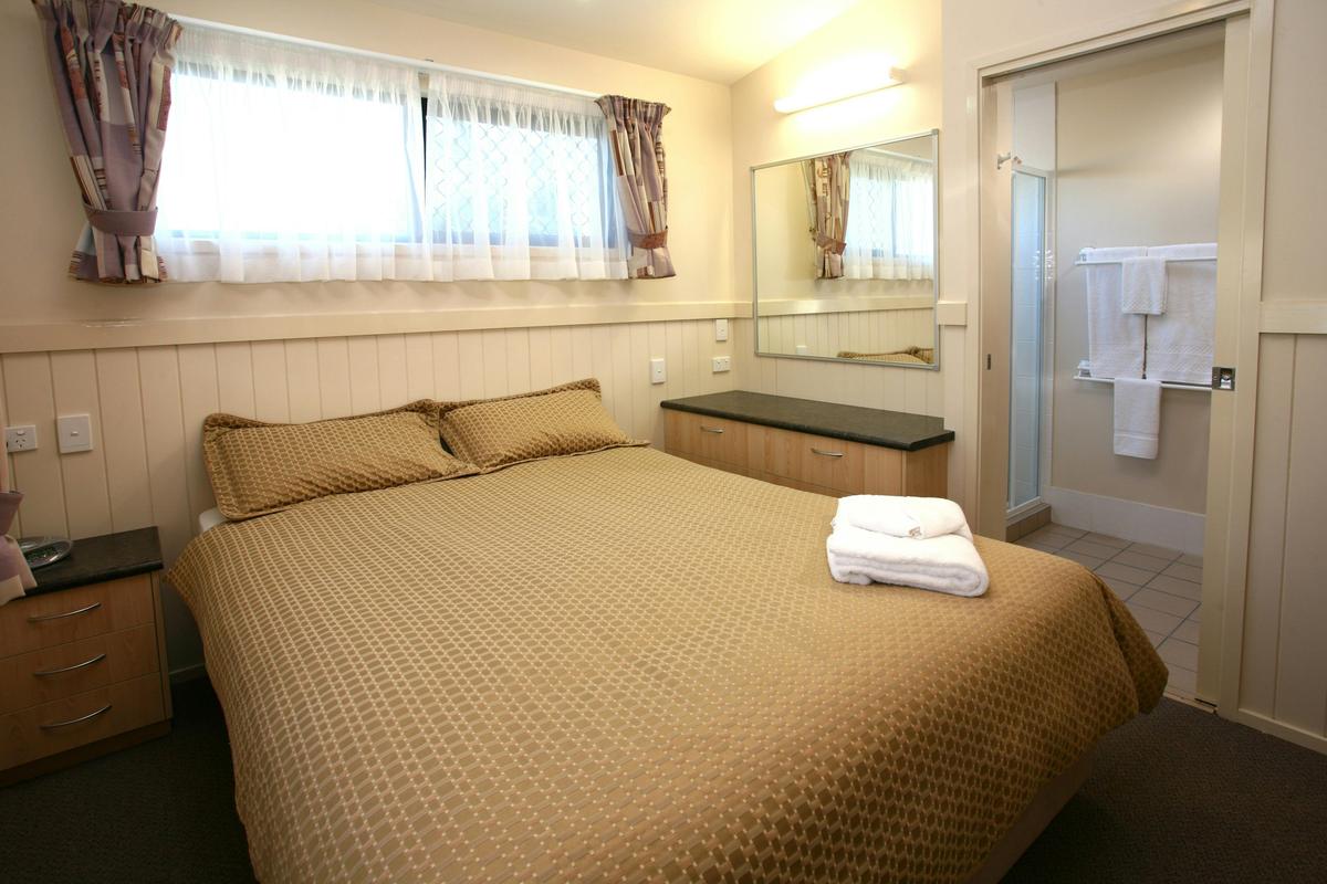 Corporate Cabin / Semi-Permanent Cabin