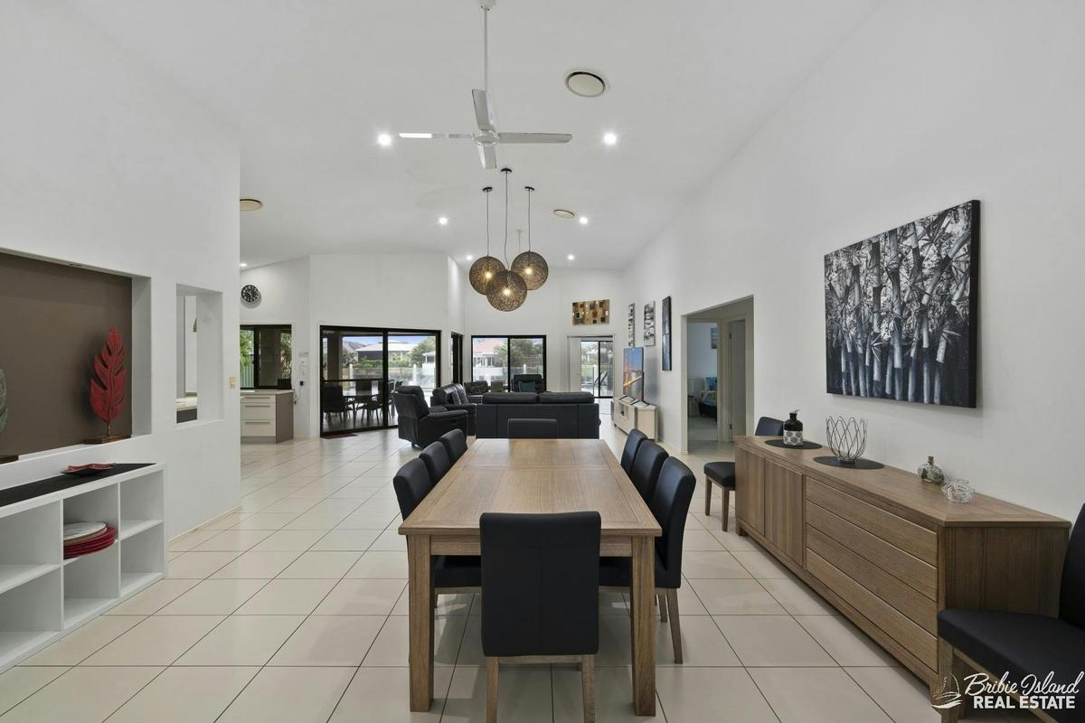 Canal Serenity Retreat By Holiday Hub Bribie Island