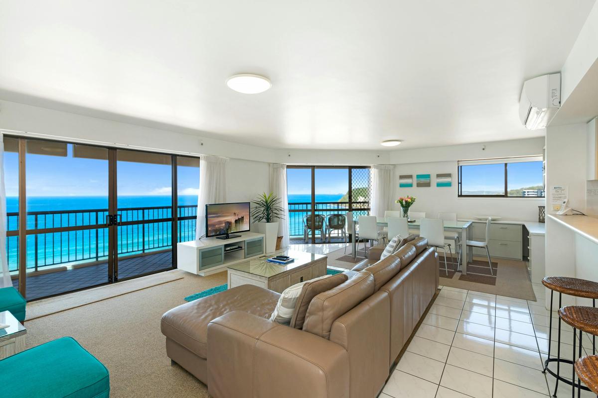 3 Bedroom Ocean View Superior Apartment